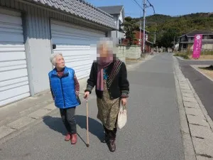 ちょっとお散歩＼(^o^)／